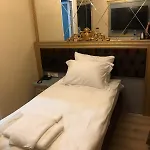 Golden Hill Downtown Hotel