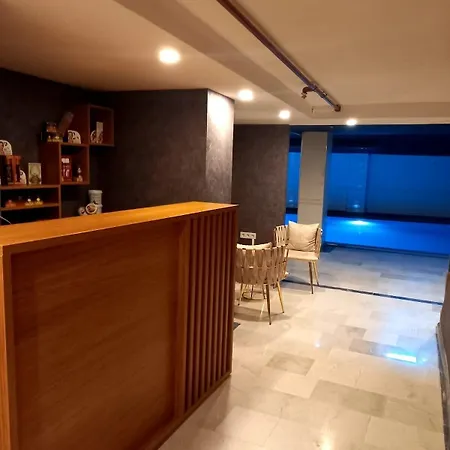 Golden Hill Downtown Hotell