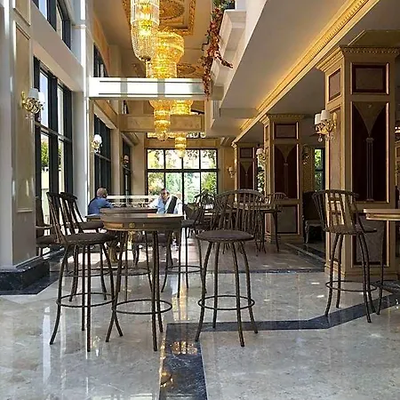 Hotell Golden Hill Downtown 5*