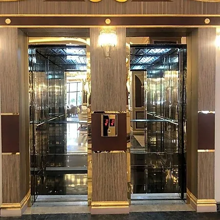 Golden Hill Downtown 5*