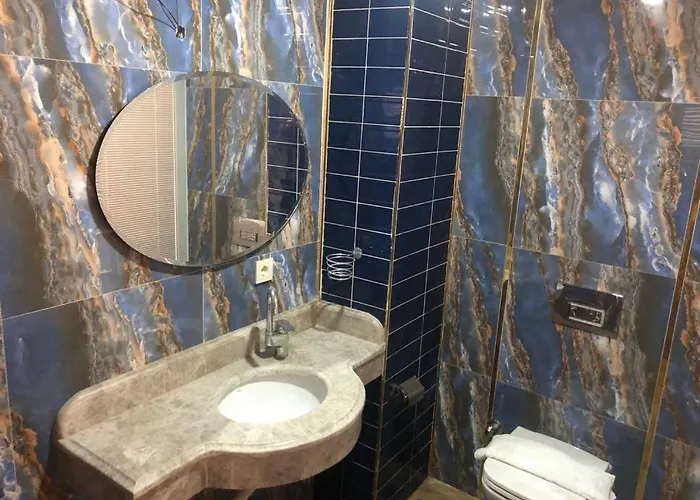 Golden Hill Downtown מלון