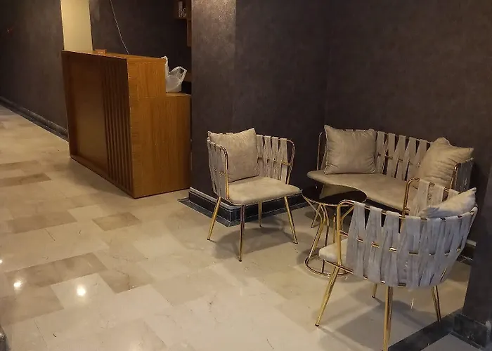 Golden Hıll Downtown Otel 5*