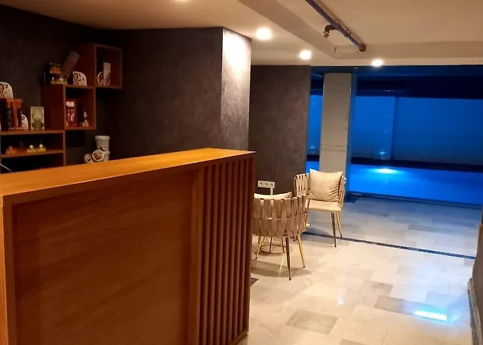 Golden Hıll Downtown Otel